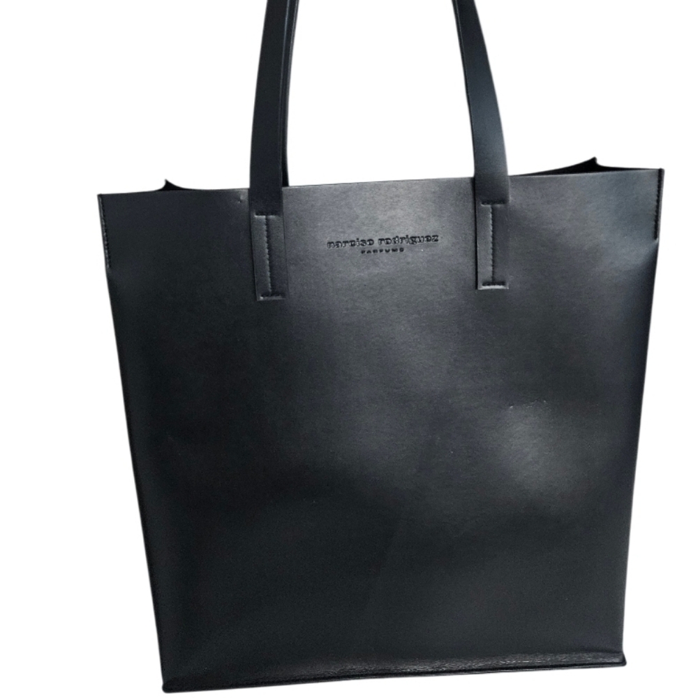Narciso Rodriguez Perfum Foux Leather  Elegant Black Handbag